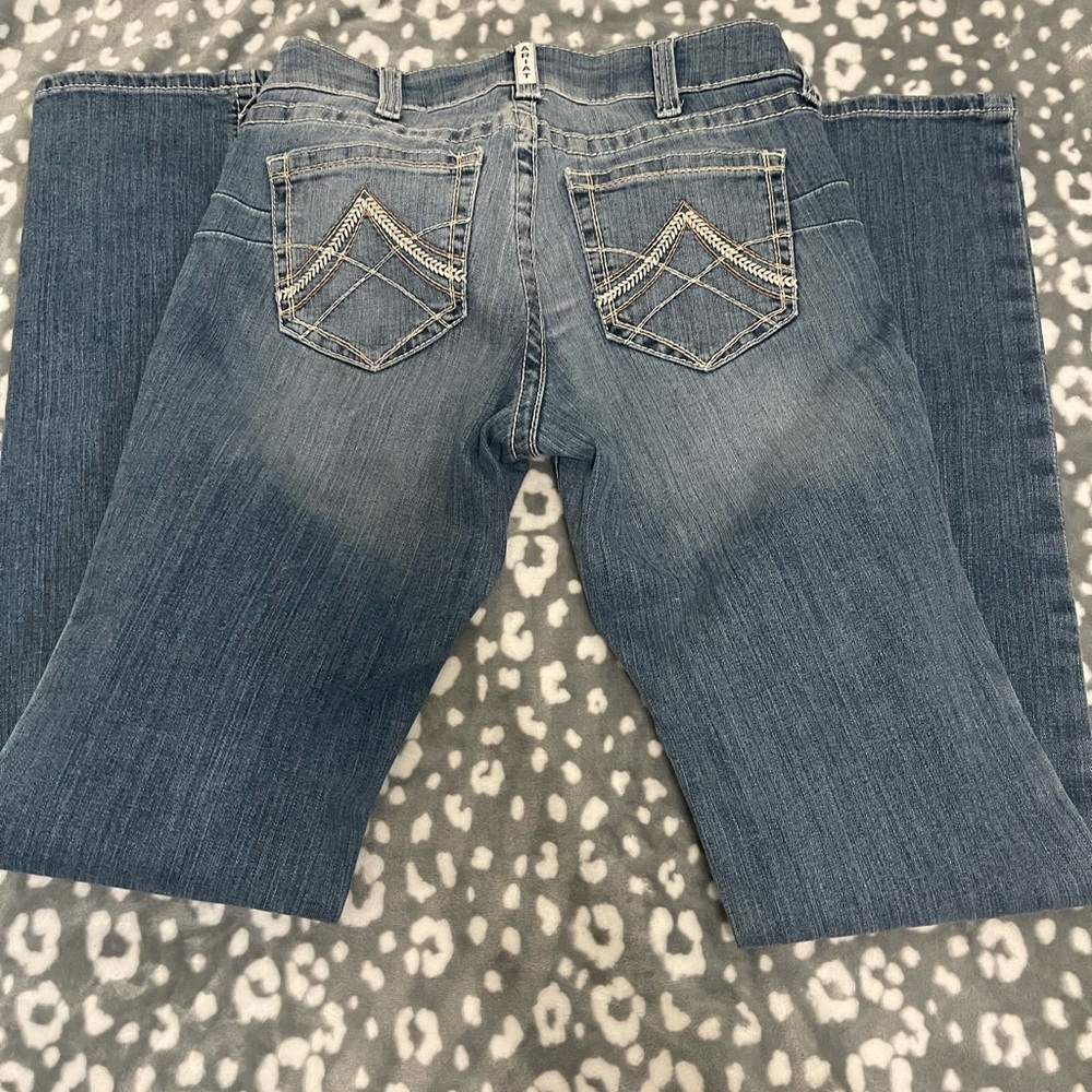 Ariat mid rise straight leg jeans
